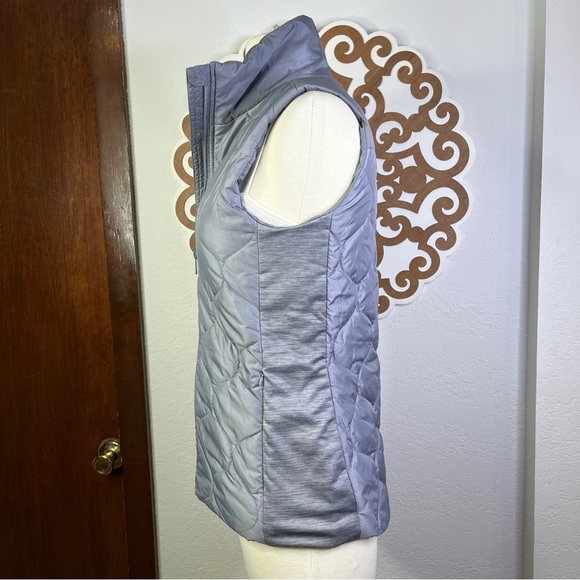 Tahari Sport puffer vest - Picture 5 of 11